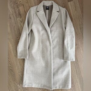 Zara Women's Beige Trench Coat